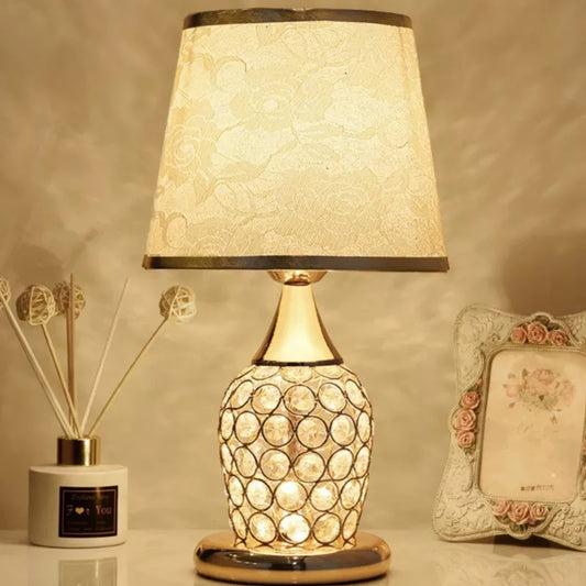 European-Style Table Lamp